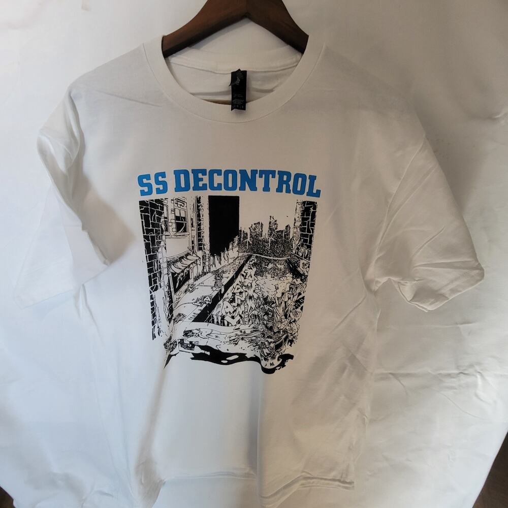 SS Decontrol band t shirt  size Large White
